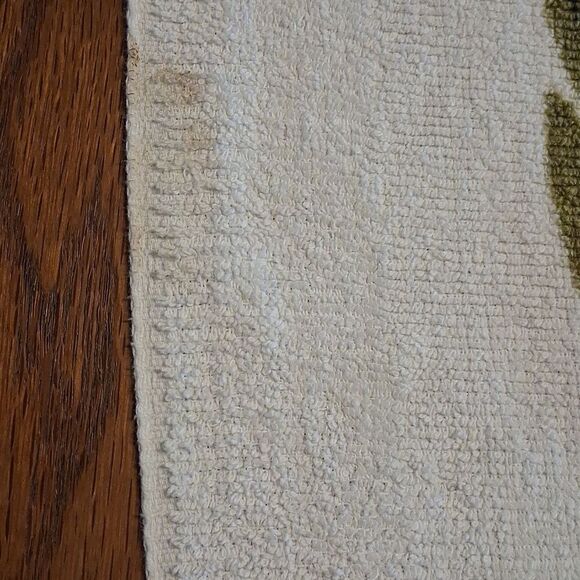 Vintage tulips design terry cloth tablecloth - 50" X 40" - Picture 6 of 6